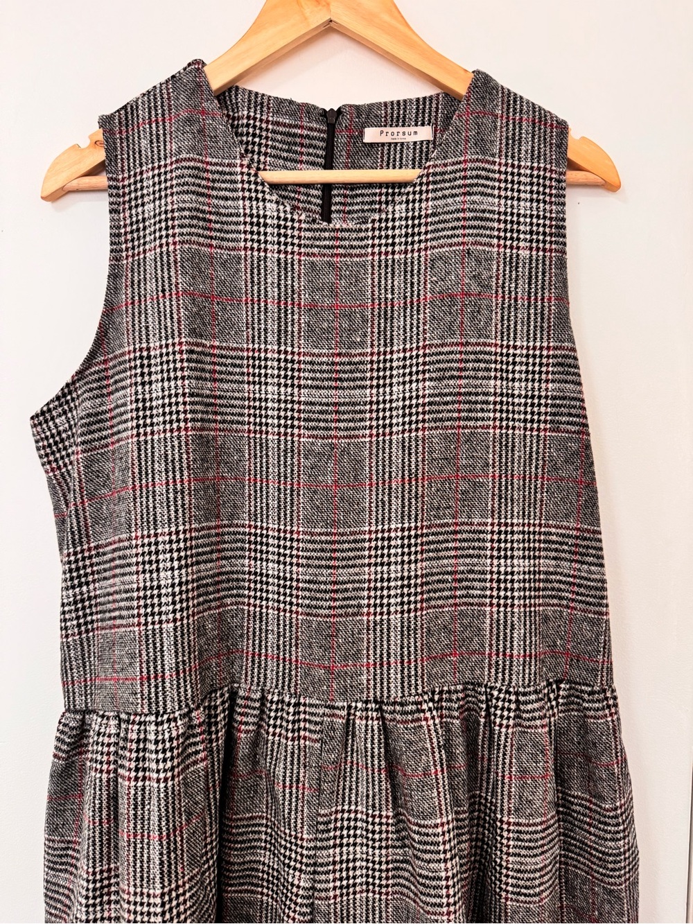 Vintage Prorsum Plaid Midi Jumper Dress Made in Korea. Vintage 1990s / Y2K era - Picture 2 of 7